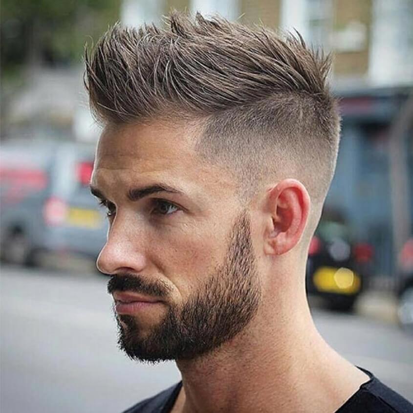 So trägst Du den Faux Hawk im Alltag