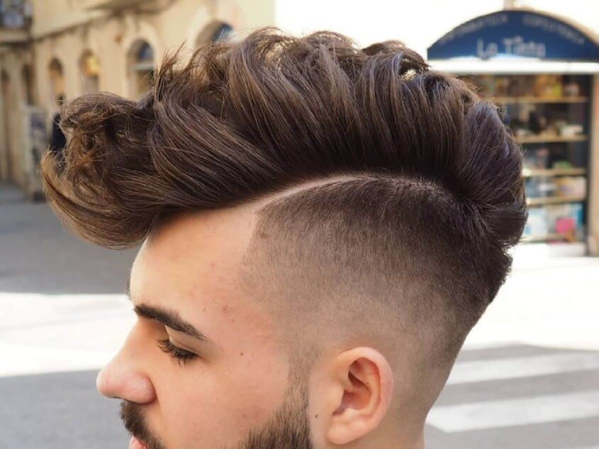 Langer Faux Hawk