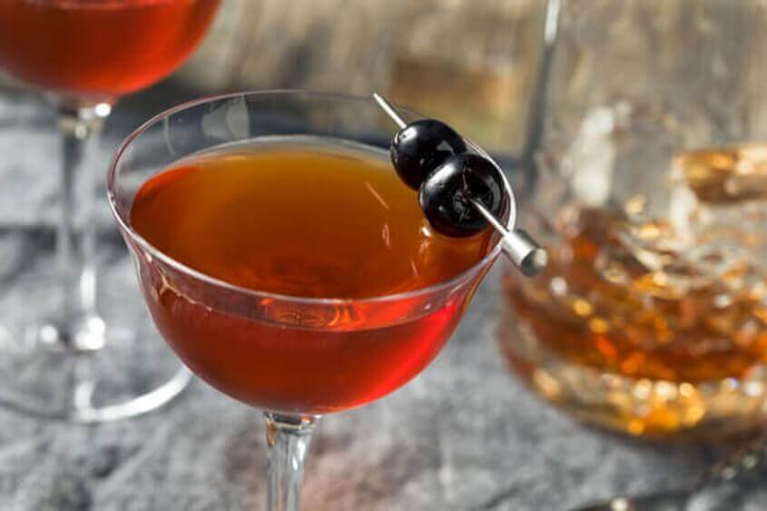 Scotch Whiskey Cocktails - Rob Roy