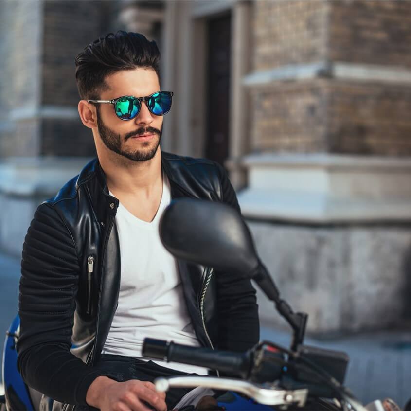 Sonnenbrillen Trends 2025 - Stylingtipps für Männer