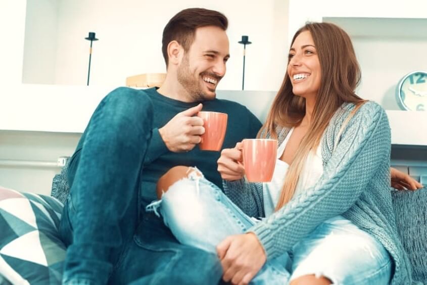 Wie Du mit Deiner Körpersprache eine Frau beeindruckst