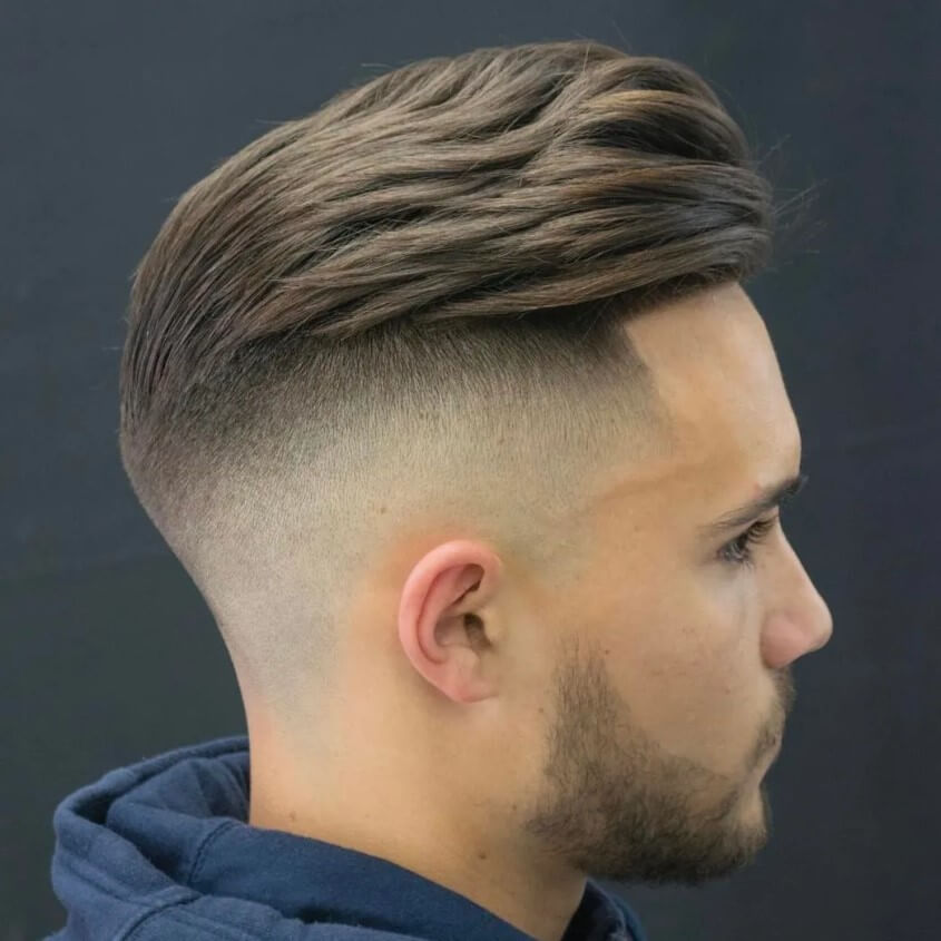 High Fade Haircut bei Männern