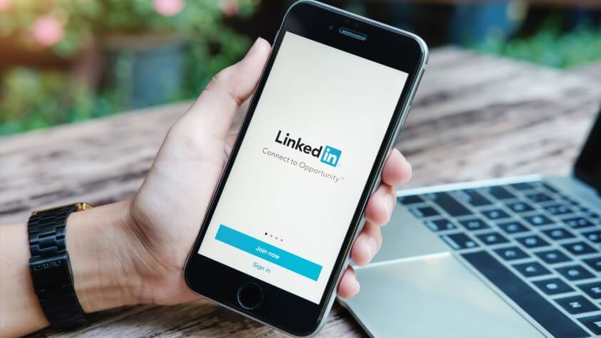 Jobsuche bei LinkedIn - Ratgeber für Männer